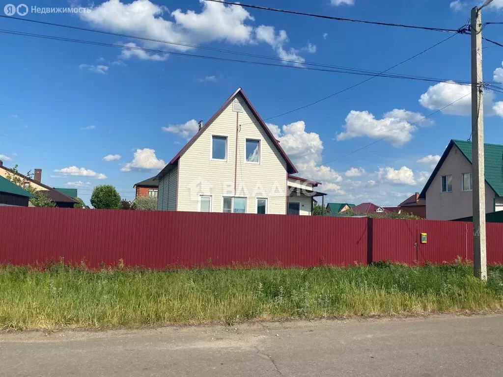 Дом в село Бессоновка, улица Кудряшова, 214 (118 м) - Фото 0