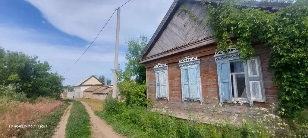 Дом в Волгоградская область, Ольховский район, с. Солодча ул. Кирова ... - Фото 1