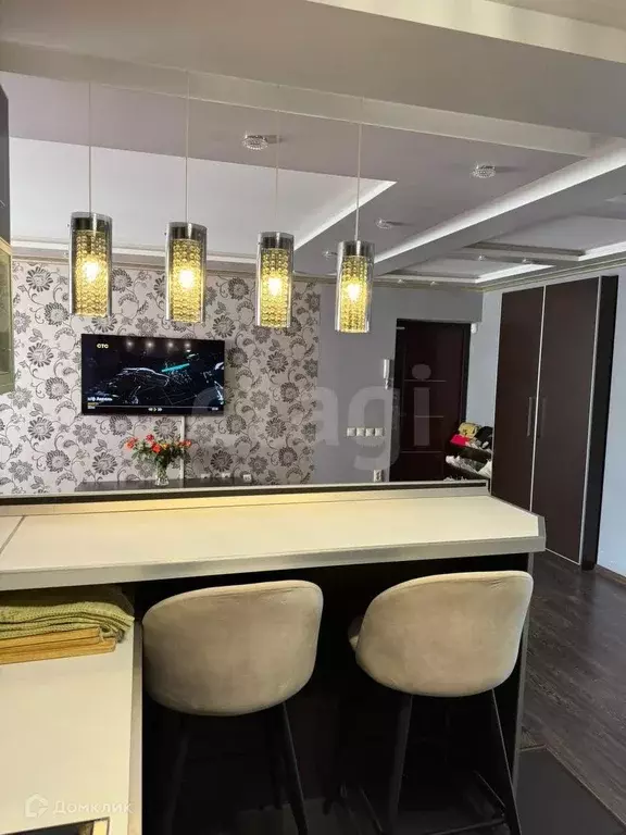 Продаётся 2-к квартира, 65 м - Фото 0