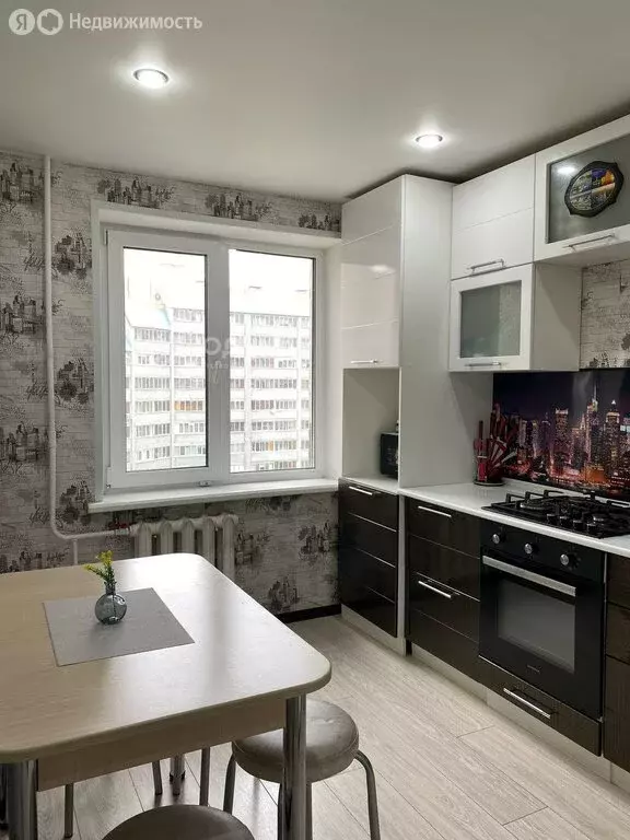 3-комнатная квартира: Чебоксары, проспект 9-й Пятилетки, 20 (70 м) - Фото 2