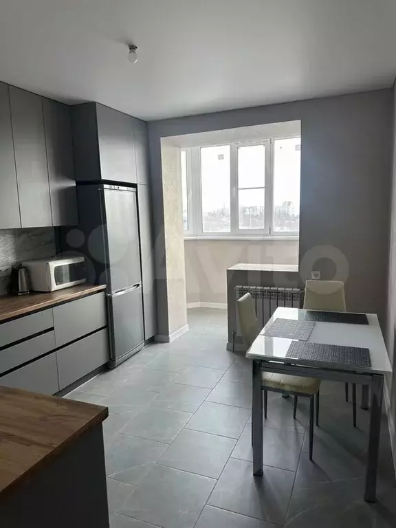 2-к. квартира, 60 м, 9/10 эт. - Фото 1