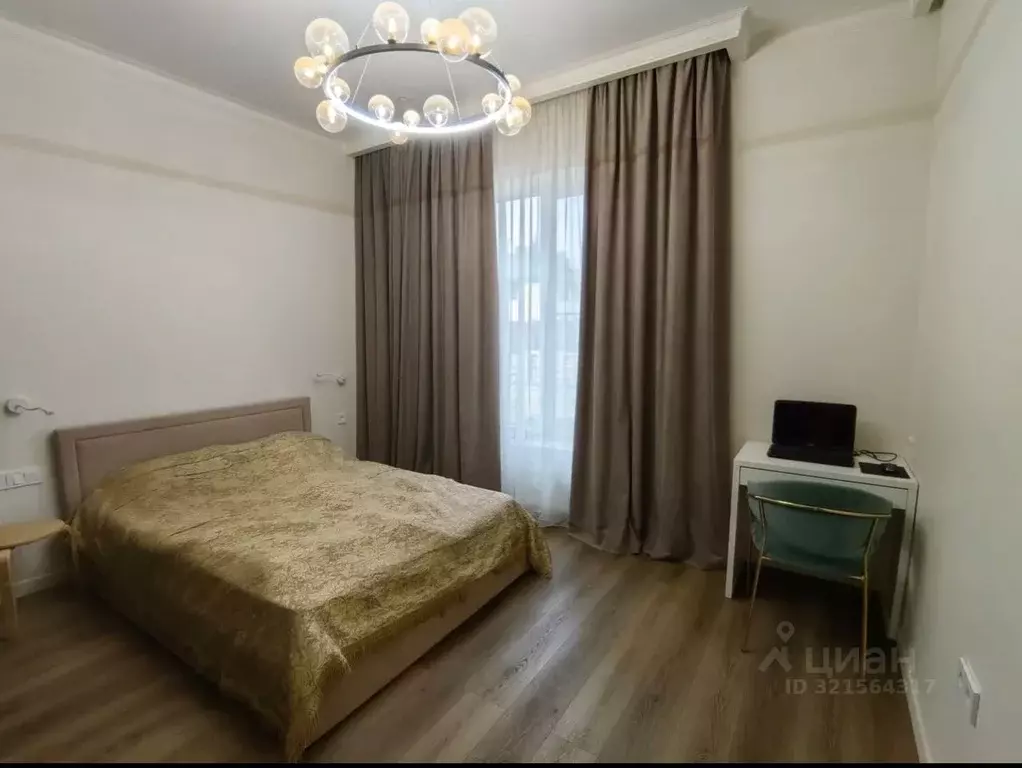 Дом в Москва Марушкинское поселение, д. Акиньшино, 350 (157 м) - Фото 1