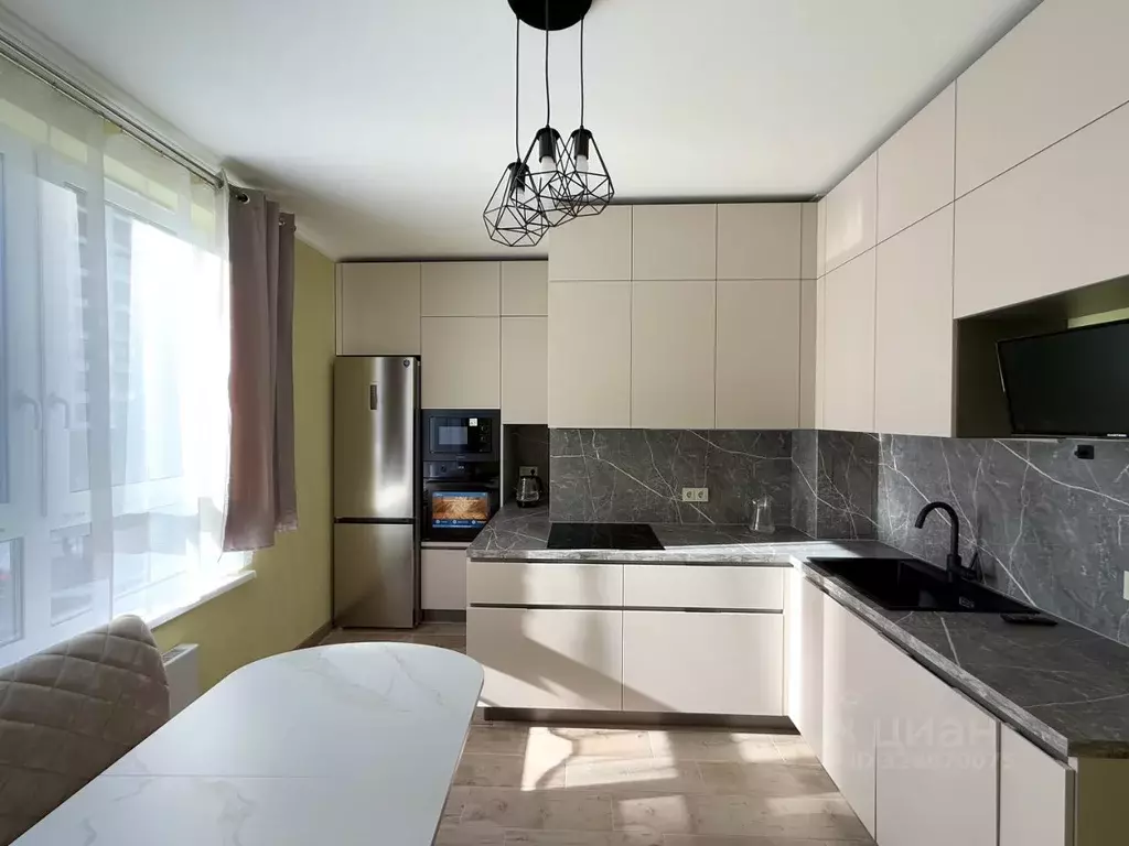 1-к кв. Москва Сосенское поселение, просп. Куприна, 1к1 (35.6 м) - Фото 1