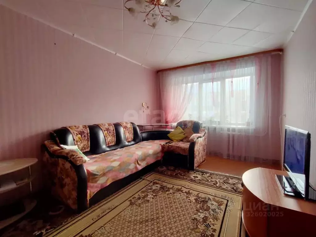 3-к кв. Свердловская область, Верхняя Салда ул. Карла Маркса, 45 (61.7 ... - Фото 1