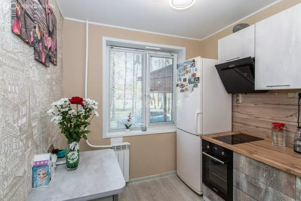 2-комнатная квартира: Тобольск, 8-й микрорайон, 12 (44 м) - Фото 2