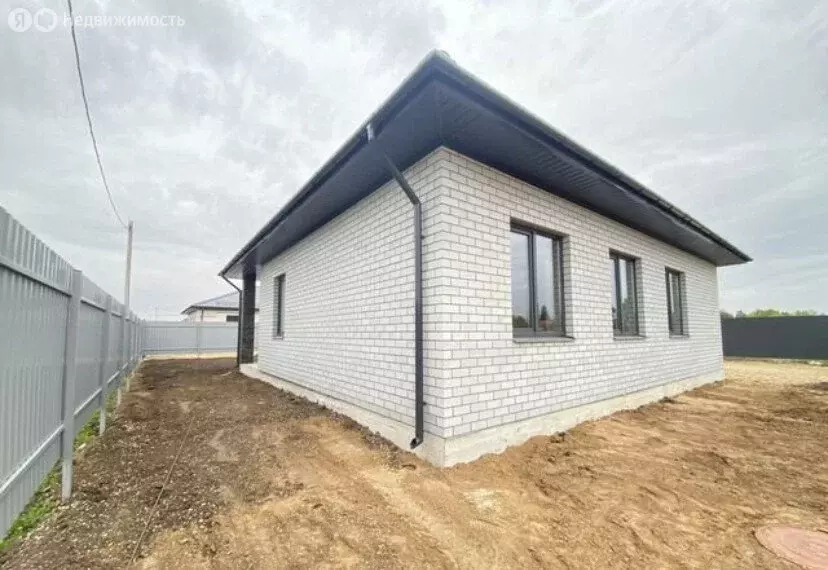 Дом в Шумейка, Абрикосовая улица (105 м) - Фото 1