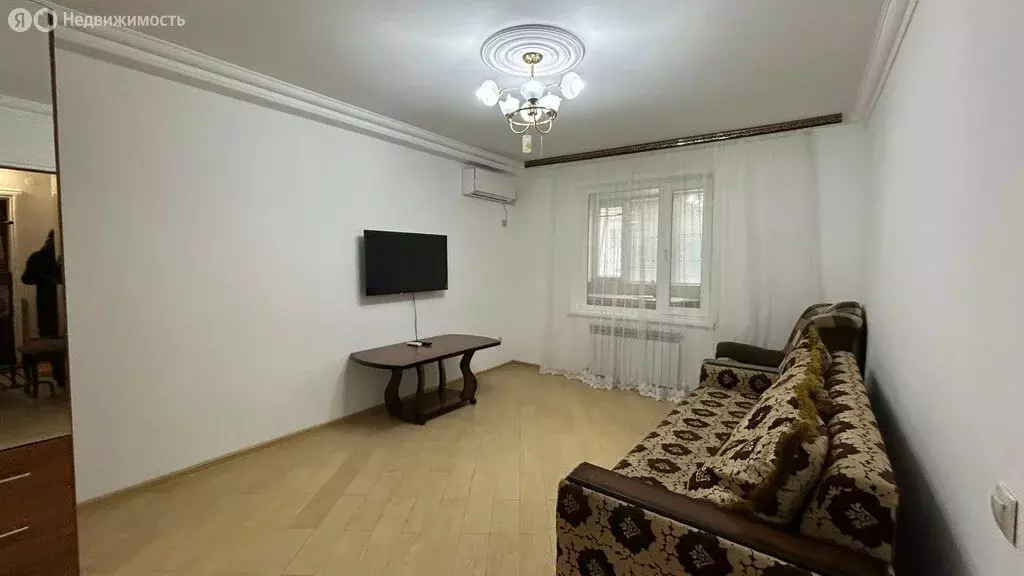 1-комнатная квартира: Дербент, улица Сальмана, 89Б (38 м) - Фото 1