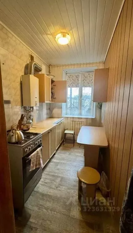 2-к кв. Оренбургская область, Оренбург Гая ул., 2А (43.2 м) - Фото 0