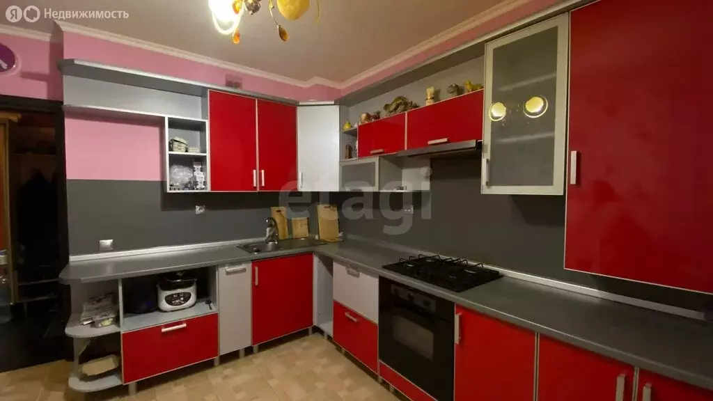 2-комнатная квартира: Чебоксары, улица Фёдора Гладкова, 28 (66 м) - Фото 1