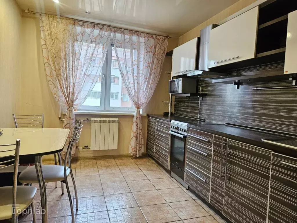 3-к кв. Амурская область, Благовещенск Железнодорожная ул., 4/2 (67.4 ... - Фото 0