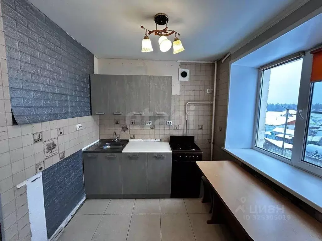 1-к кв. Владимирская область, Гусь-Хрустальный Теплицкий просп., 10 ... - Фото 1