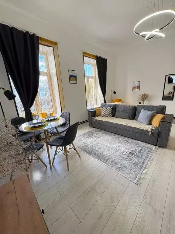 Студия Санкт-Петербург Никольская пл., 6 (38.0 м) - Фото 1