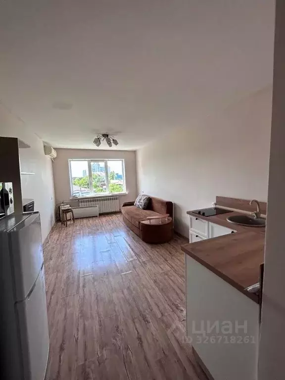 Студия Приморский край, Владивосток ул. Надибаидзе, 26 (24.0 м) - Фото 2