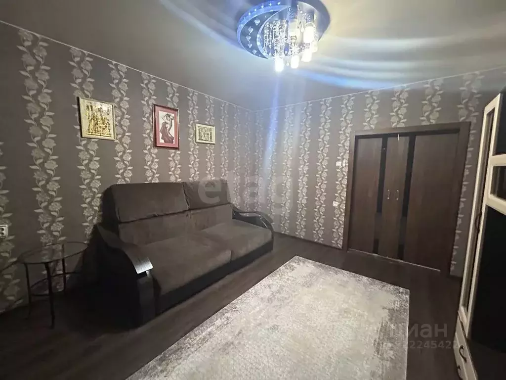 2-к кв. Ямало-Ненецкий АО, Новый Уренгой Юбилейный мкр, 3/2 (54.0 м) - Фото 1