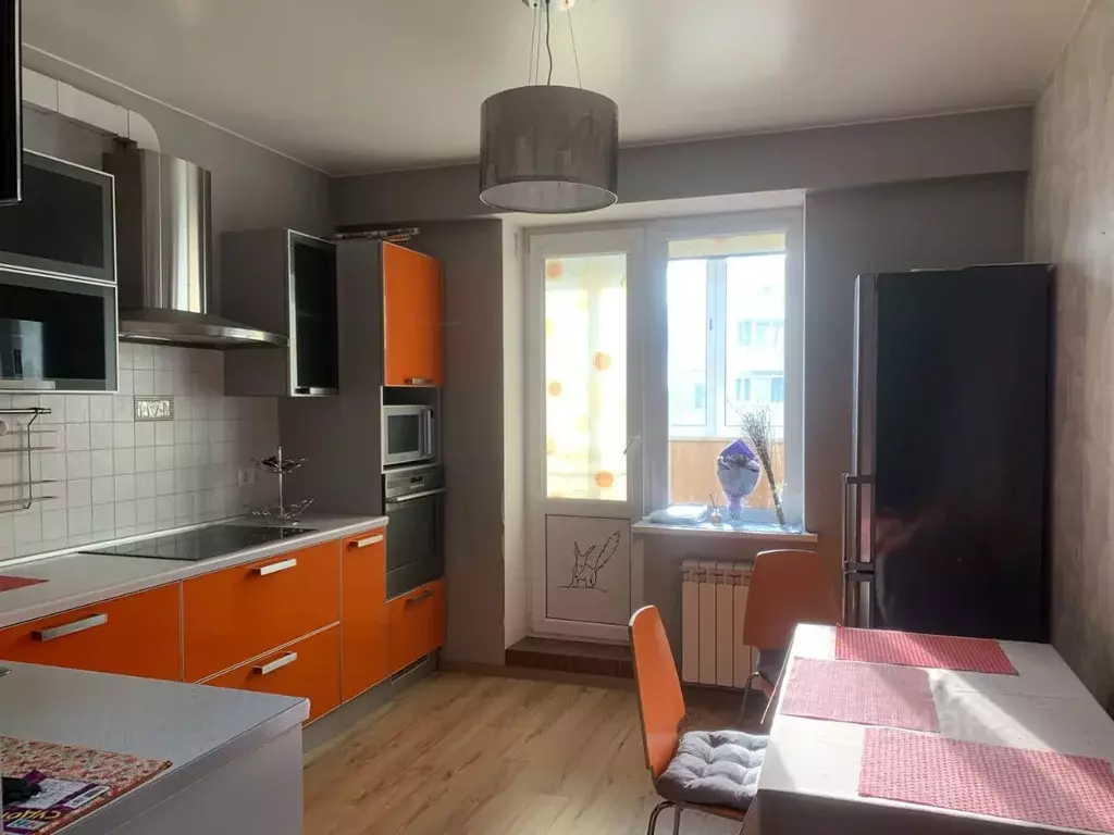 2-к кв. Санкт-Петербург Северный просп., 75к1 (64.0 м) - Фото 0