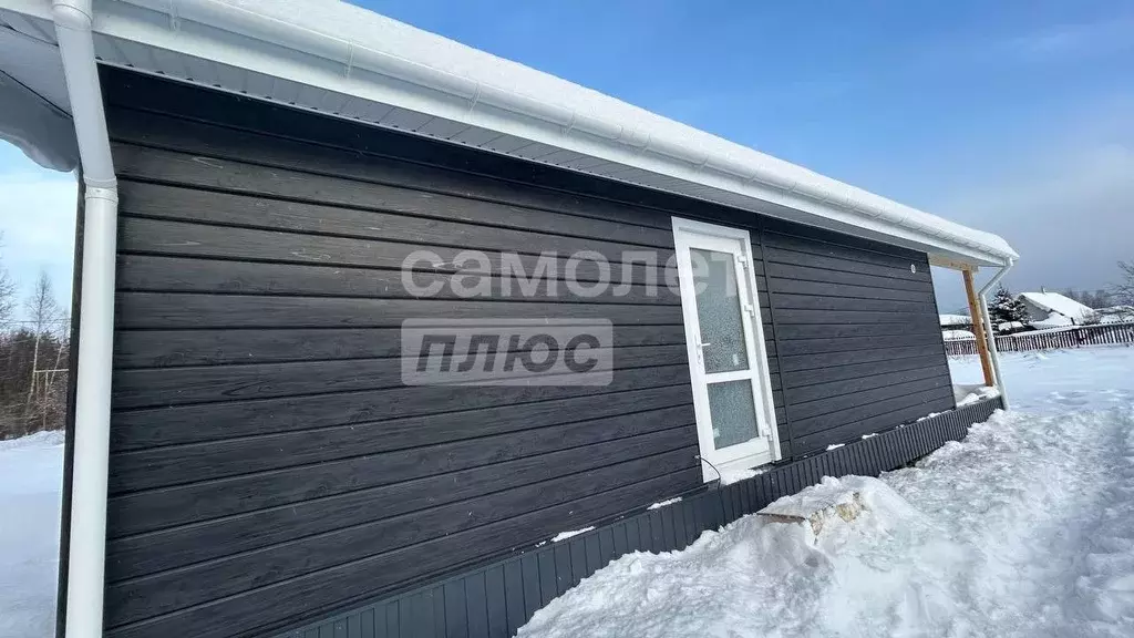 Дом в Марий Эл, Медведевский район, Азяковское с/пос, д. Шеклянур  (73 ... - Фото 2