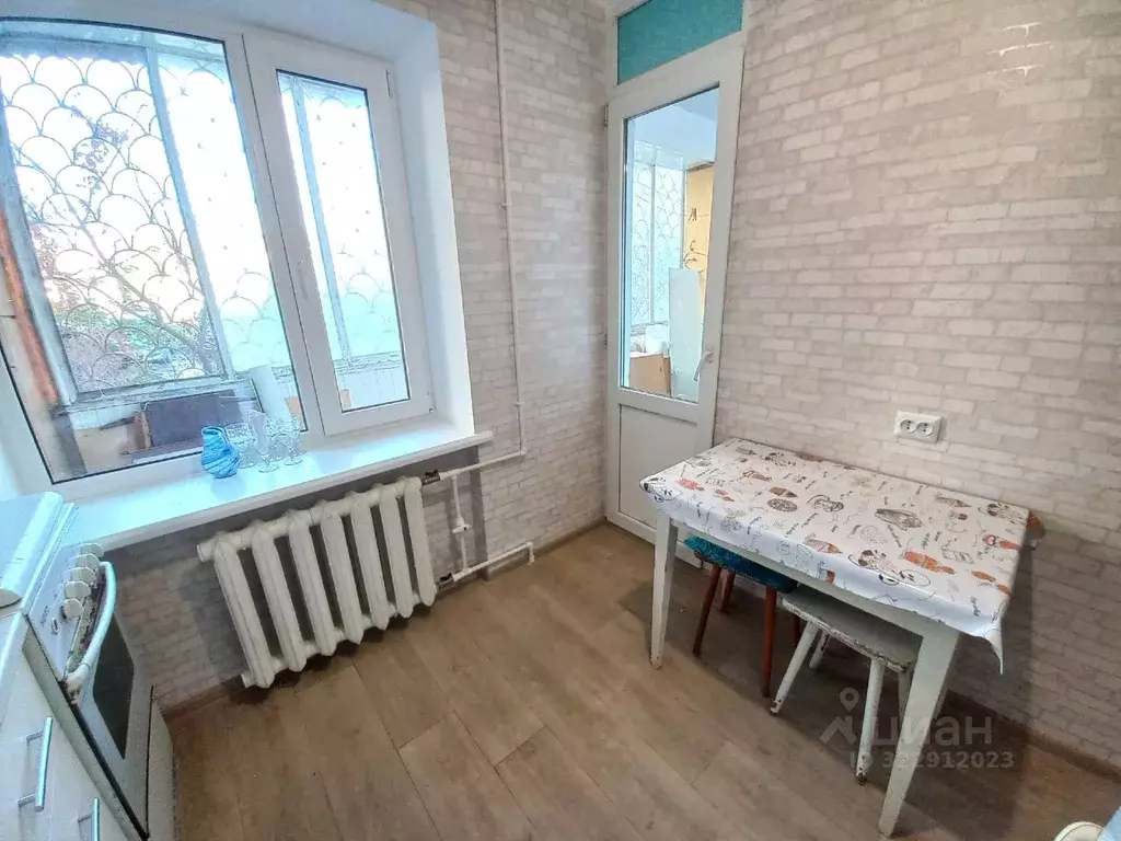 2-к кв. Крым, Евпатория просп. Победы, 33 (48.0 м) - Фото 1