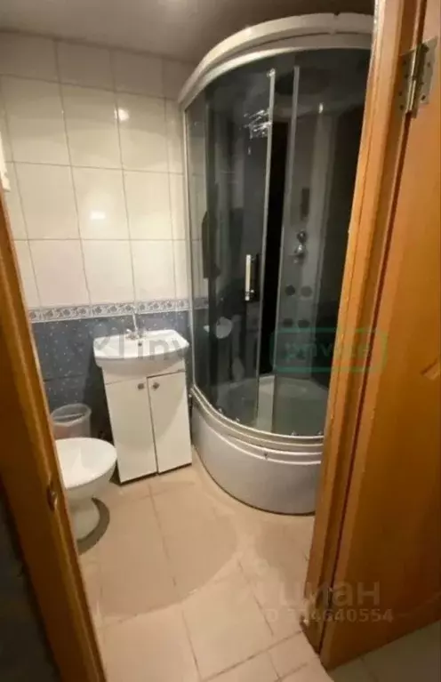 1-к кв. Калининградская область, Калининград Красная ул., 127 (18.2 м) - Фото 2