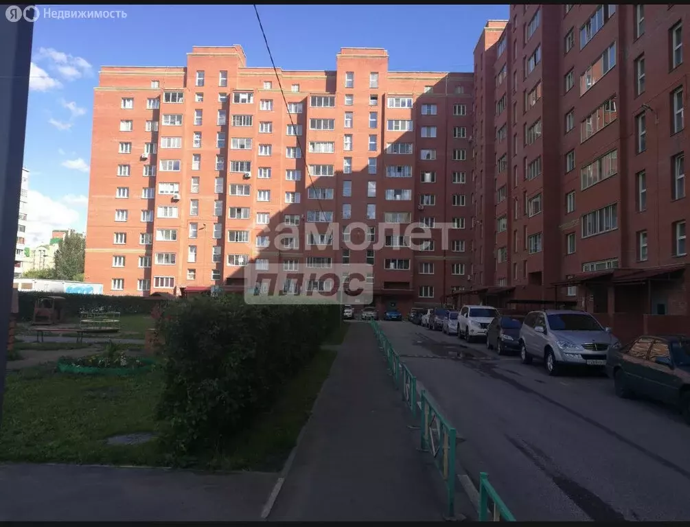 2-комнатная квартира: Омск, проспект Комарова, 16 (58.8 м) - Фото 2