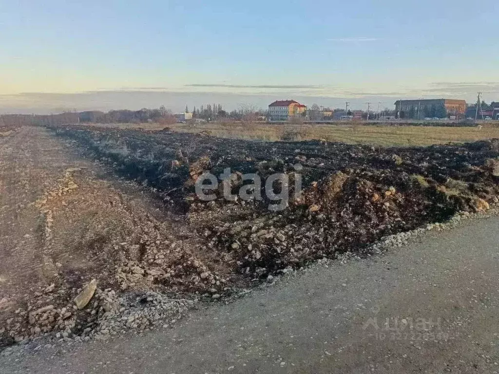 Участок в Ставропольский край, Ставрополь № 19 мкр,  (5.93 сот.) - Фото 1
