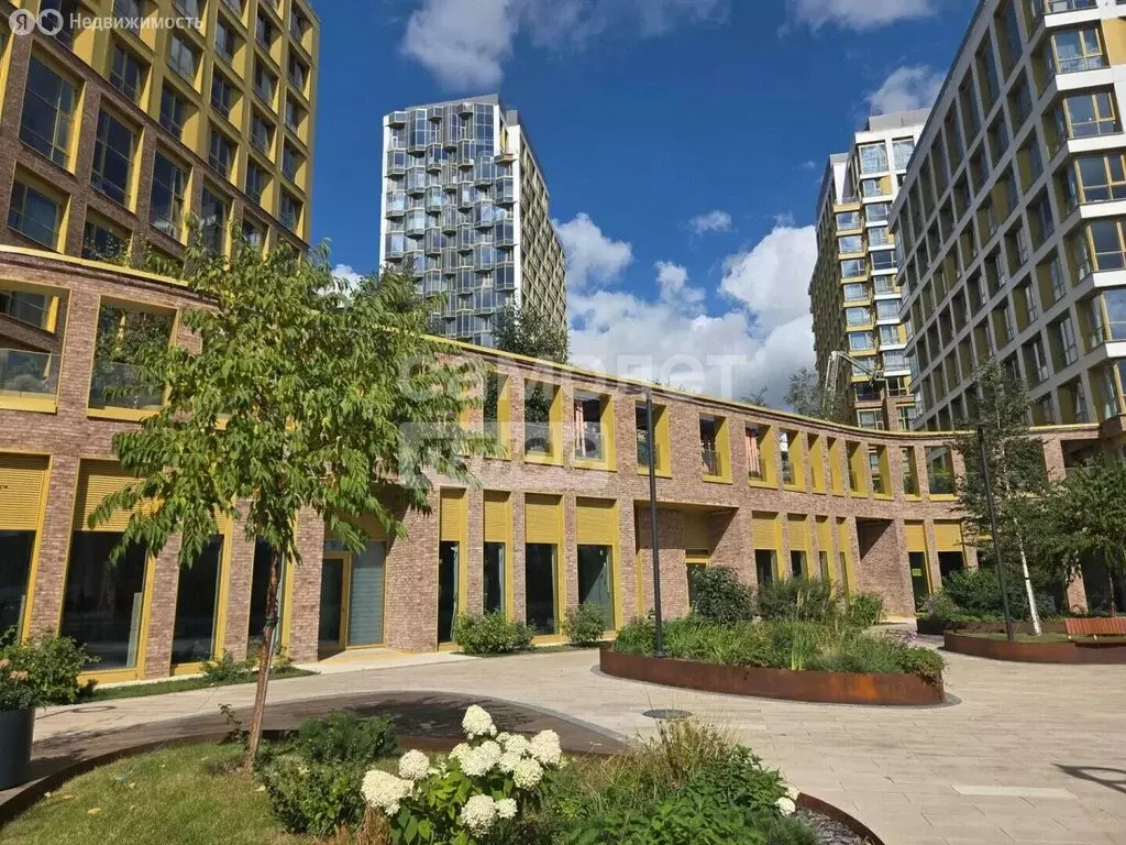 3-комнатная квартира: Москва, улица Мустая Карима, 12 (67.6 м) - Фото 1