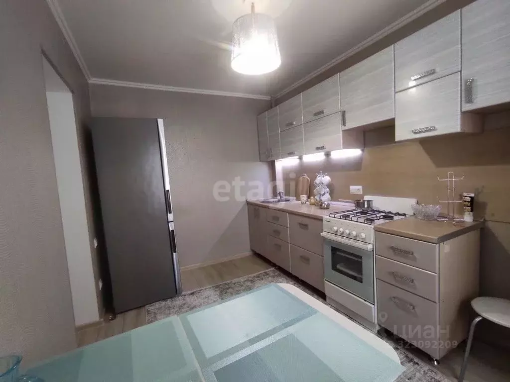 1-к кв. Белгородская область, Старый Оскол Комсомольский просп., 2 ... - Фото 1