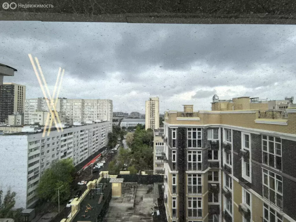 3-комнатная квартира: Ростов-на-Дону, проспект Соколова, 86 (70.5 м) - Фото 1