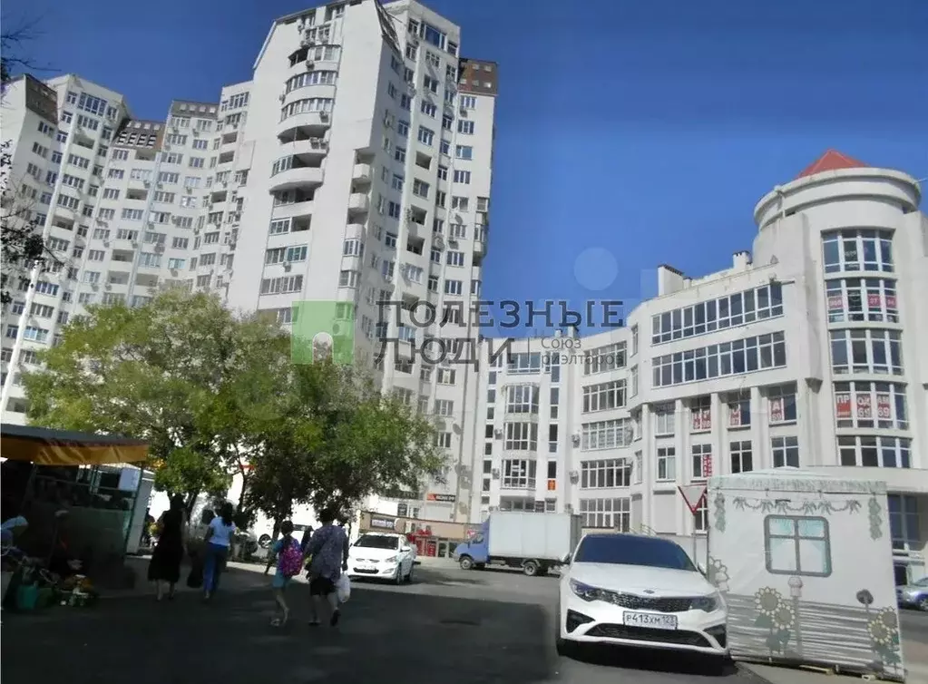 2-к. квартира, 81 м, 7/17 эт. - Фото 0