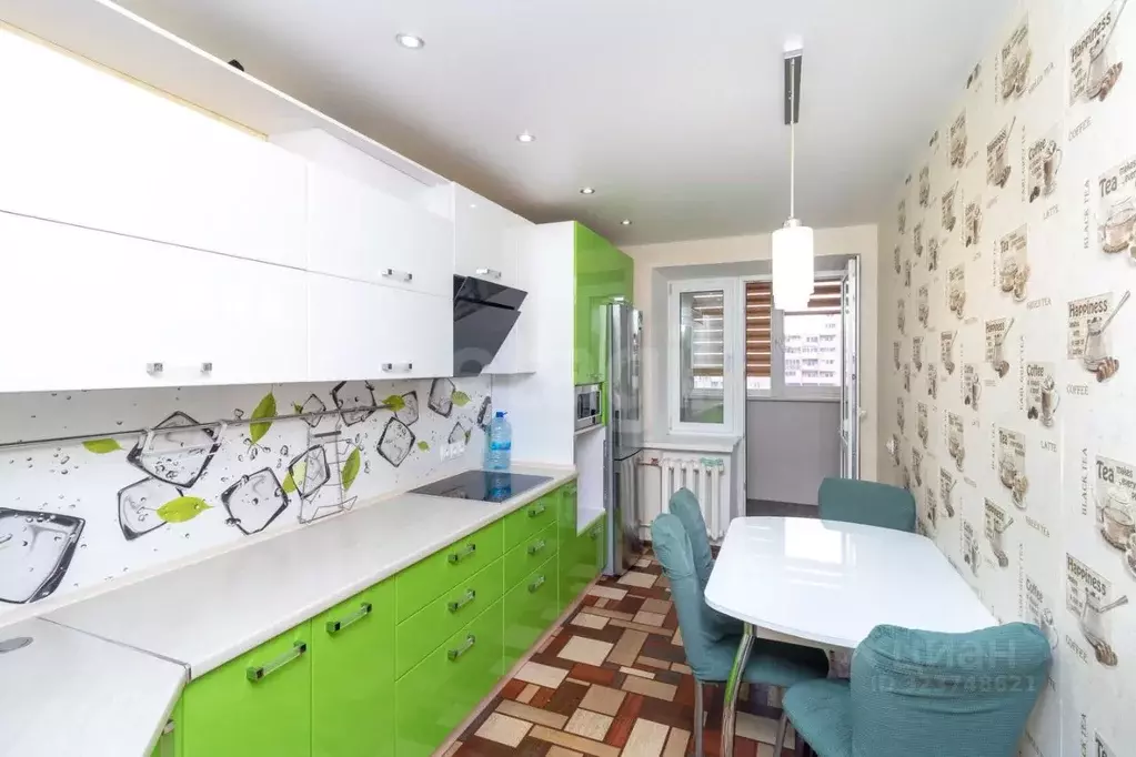 3-к кв. Тюменская область, Тюмень Мелиораторов мкр, ул. Голышева, 4 ... - Фото 1