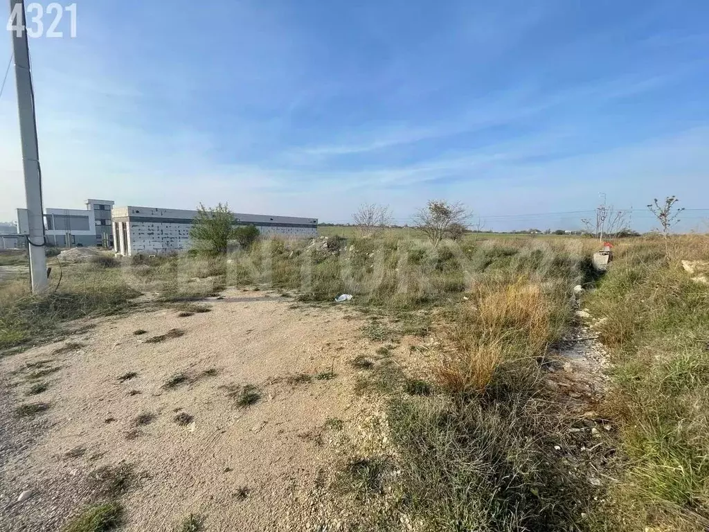 Участок в Севастополь ул. Лукомская, 100 (4.5 сот.) - Фото 2