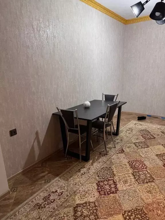 2-к кв. Дагестан, Дербент ул. Тахо-Годи, 9 (75.0 м) - Фото 0