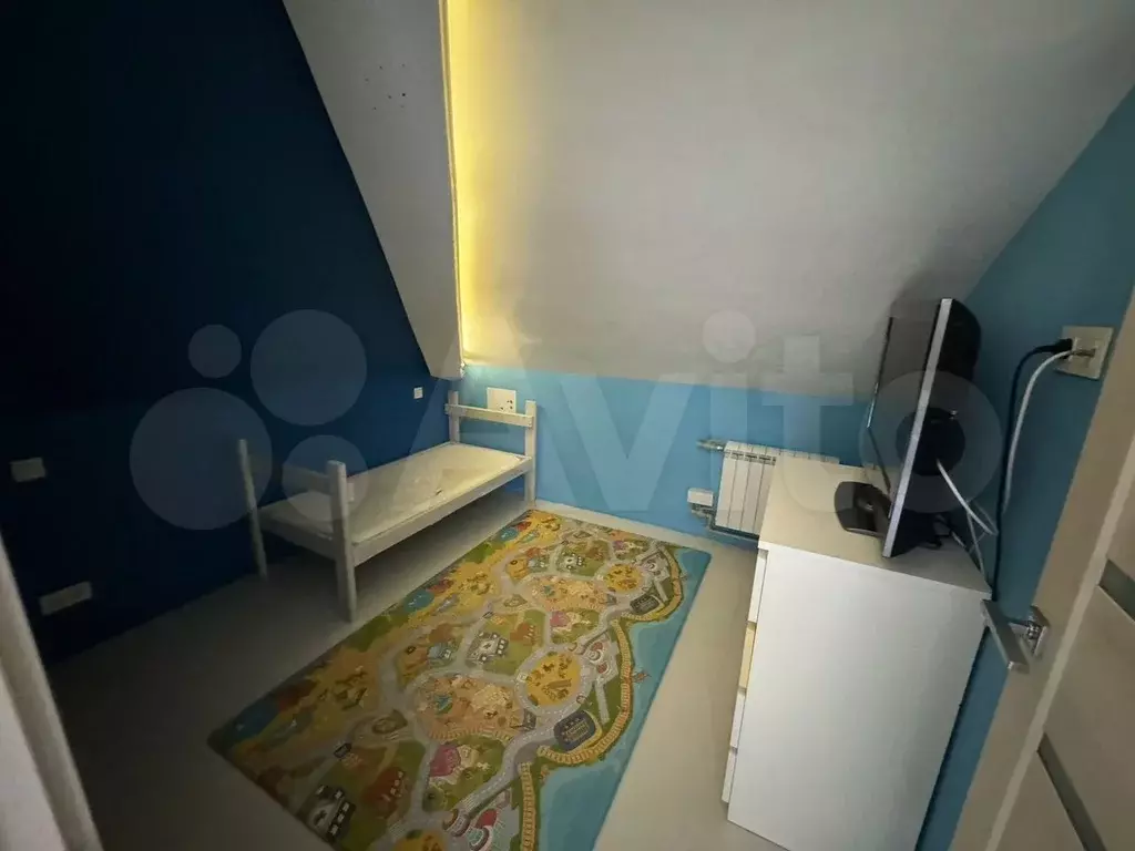Комната 10 м в 2-к., 5/5 эт. - Фото 1