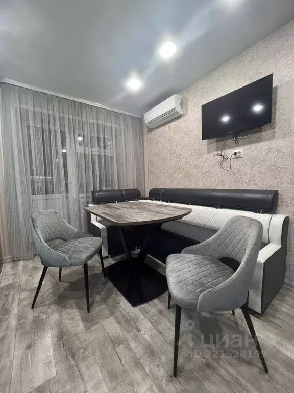 3-к кв. Амурская область, Благовещенск Игнатьевское ш., 16/2 (80.1 м) - Фото 0