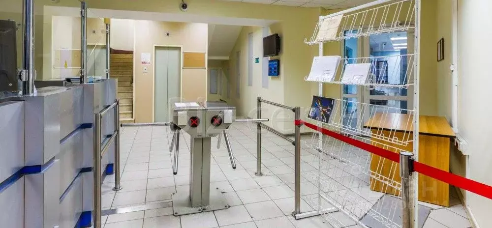 Офис в Москва ул. Льва Толстого, 5/1 (35 м) - Фото 2