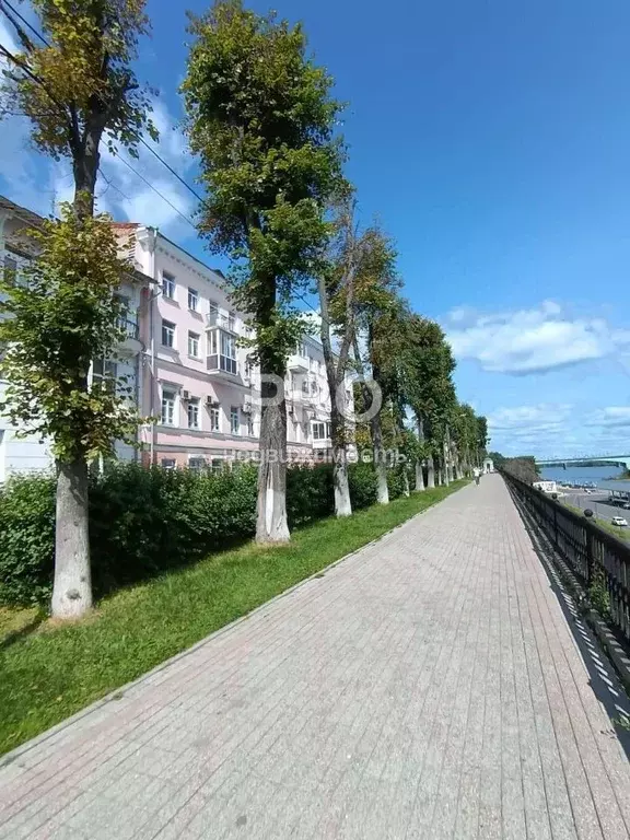2-к кв. Ярославская область, Ярославль Волжская наб., 49/1 (66.7 м) - Фото 1