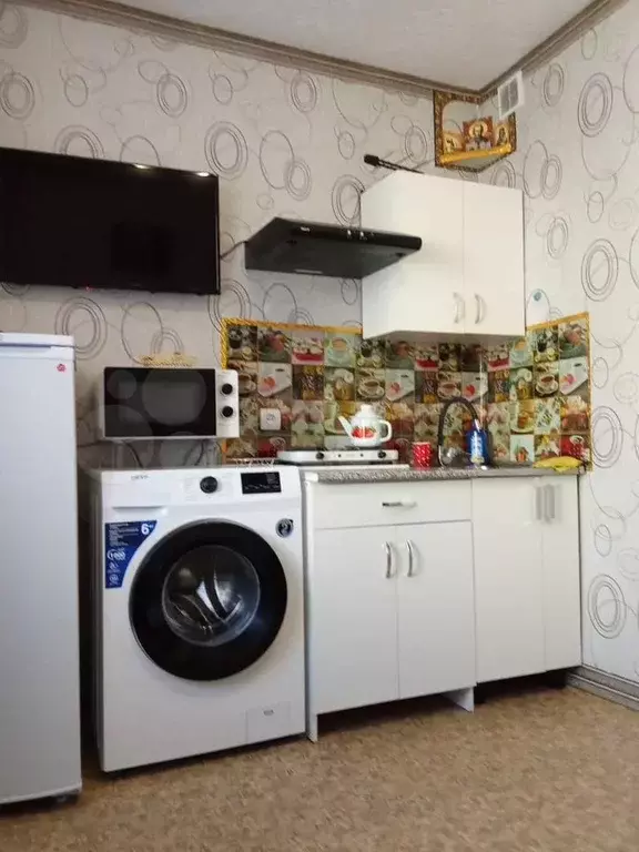 Комната 13 м в 1-к., 1/5 эт. - Фото 1