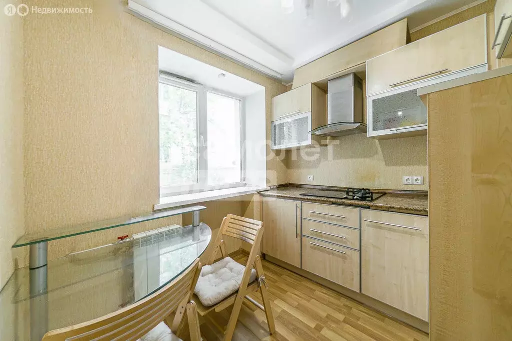1-комнатная квартира: Екатеринбург, улица Бажова, 99 (30 м) - Фото 1