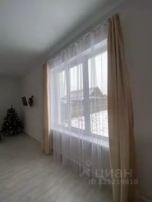 Дом в Красноярский край, Красноярск городской округ, пос. Элита ул. ... - Фото 2