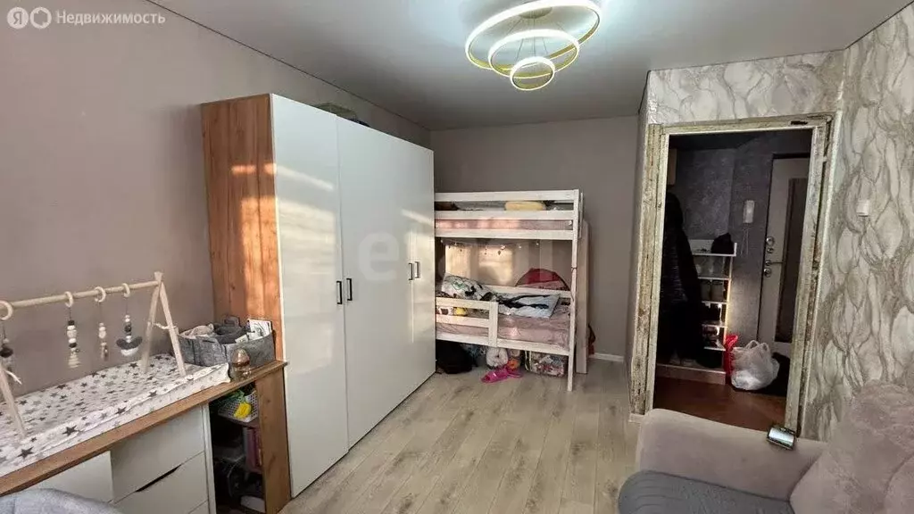 1-комнатная квартира: Ирбит, улица Свердлова, 8 (28.4 м) - Фото 2