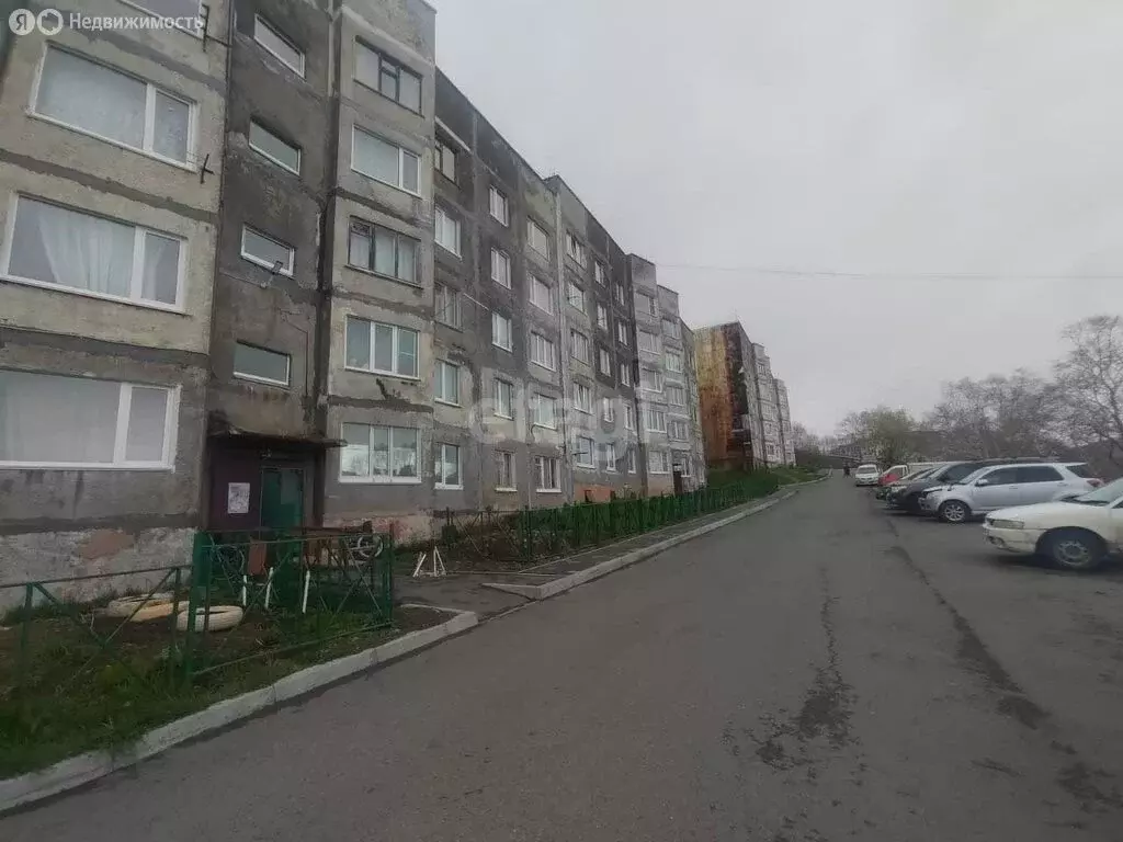 1-комнатная квартира: Петропавловск-Камчатский, жилой район Завойко, ... - Фото 0