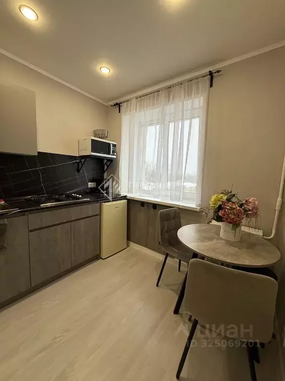 1-к кв. Кировская область, Киров ул. Ленина, 76 (30.0 м) - Фото 1