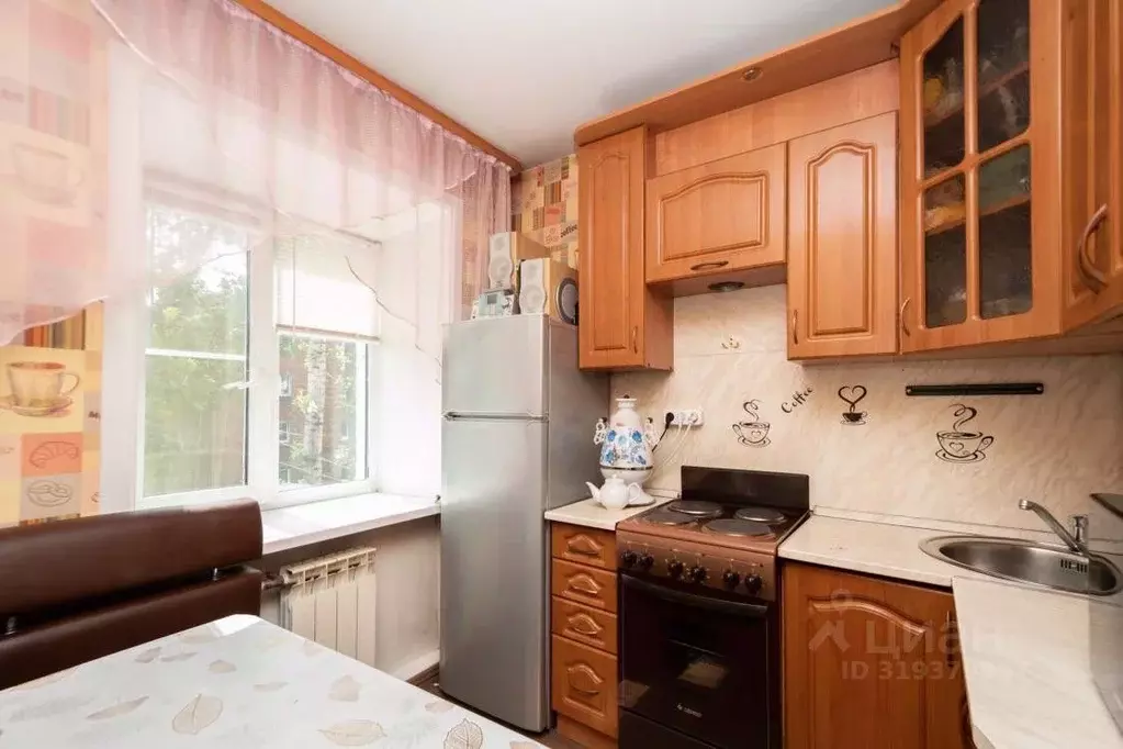 2-к кв. Иркутская область, Иркутск ул. Розы Люксембург, 11 (42.7 м) - Фото 0