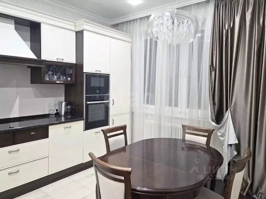 3-к кв. Москва Веерная ул., 6 (90.3 м) - Фото 1