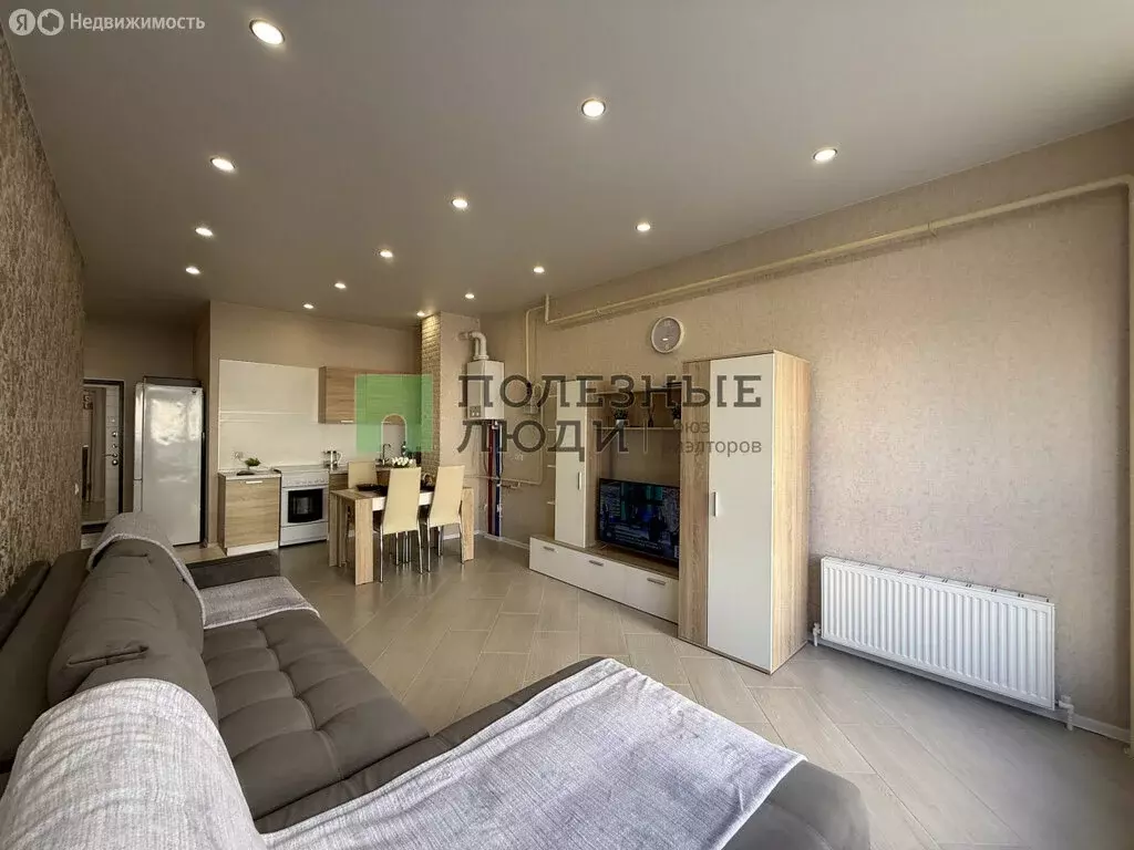 1-комнатная квартира: Геленджик, Геленджикский проспект, 4 (54 м) - Фото 2