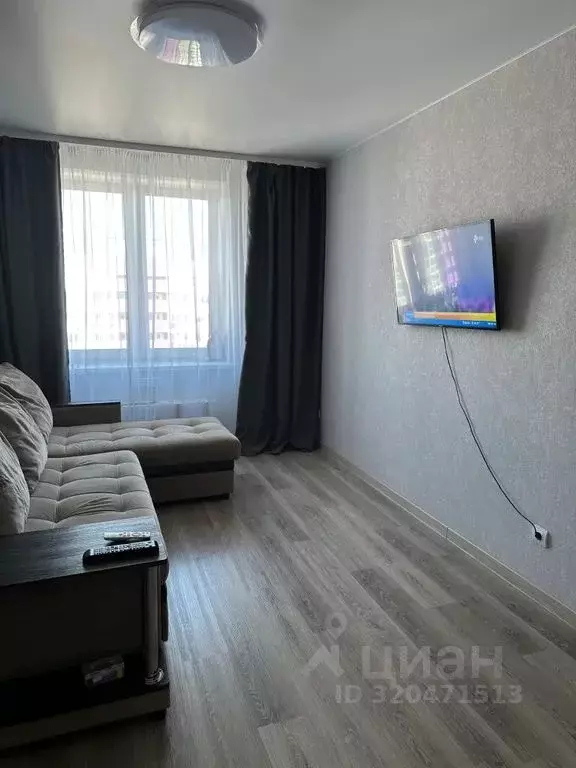 1-к кв. Удмуртия, Ижевск ул. 10 лет Октября, 60Бк3 (43.0 м) - Фото 2