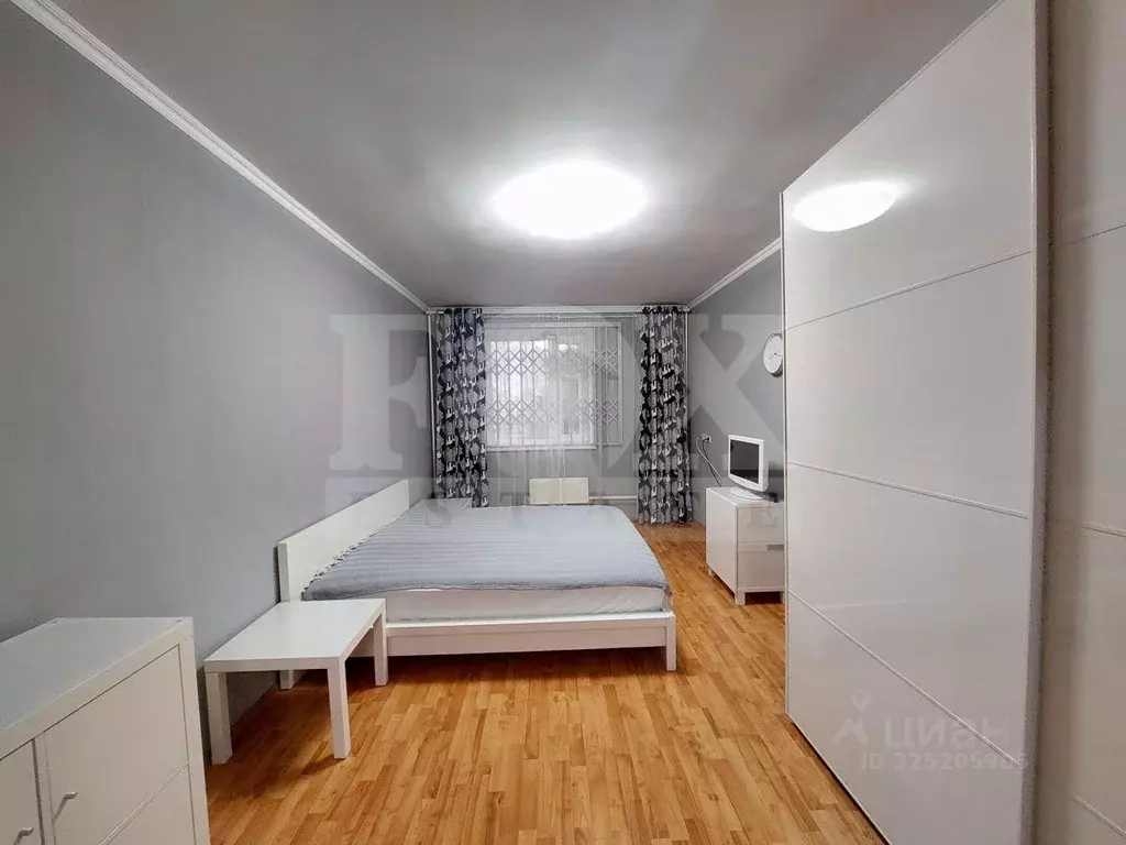 3-к кв. Москва ул. Крылатские Холмы, 35К4 (75.0 м) - Фото 1