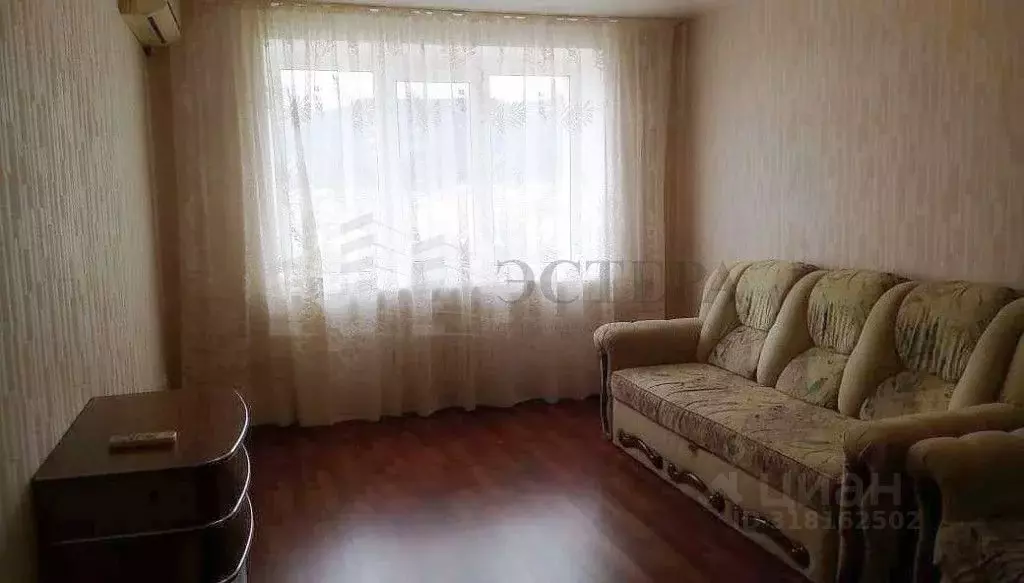 3-к кв. Краснодарский край, Геленджик ул. Свердлова, 30 (70.0 м) - Фото 0