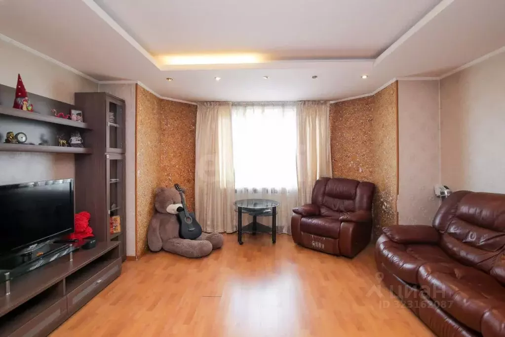 3-к кв. Калининградская область, Калининград ул. Александра Суворова, ... - Фото 2