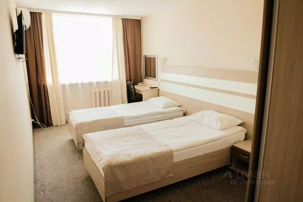 Комната Омская область, Омск ул. Перелета, 1 (18.0 м) - Фото 1