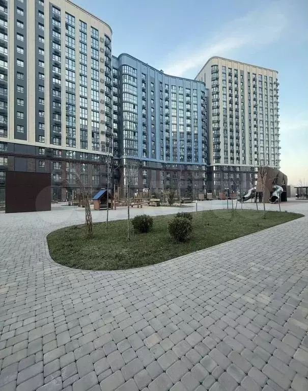 3-к. квартира, 93 м, 8/21 эт. - Фото 1